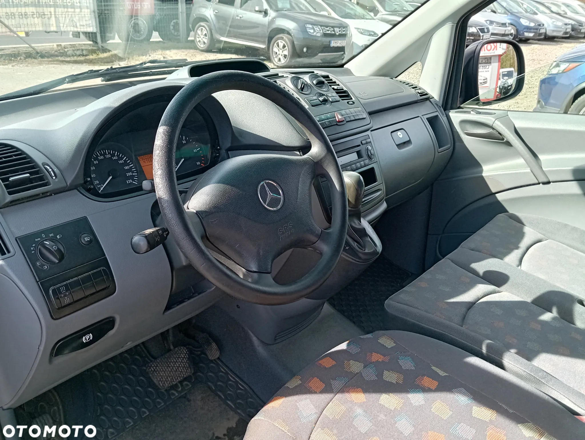 Mercedes-Benz Vito - 11