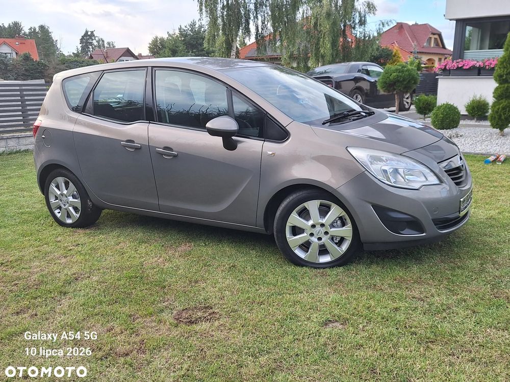Opel Meriva - 9