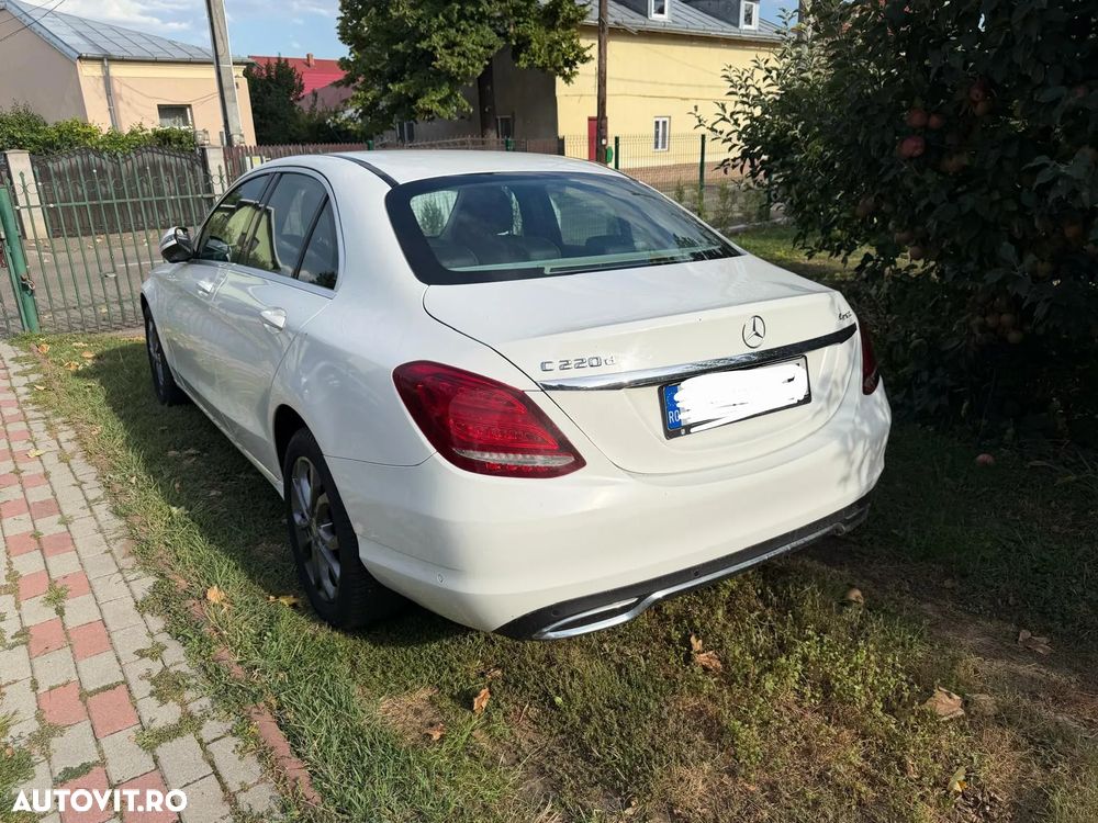 Mercedes-Benz C 220 d 4MATIC Aut. - 4