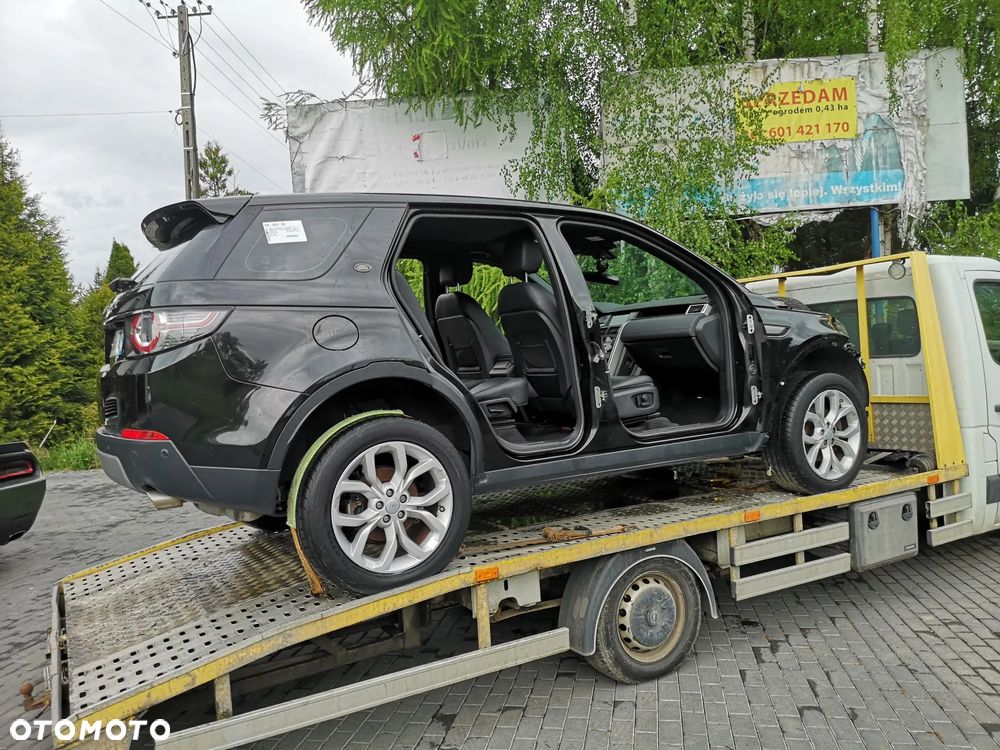 Land Rover Discovery Sport TD4 HSE Luxury - 9