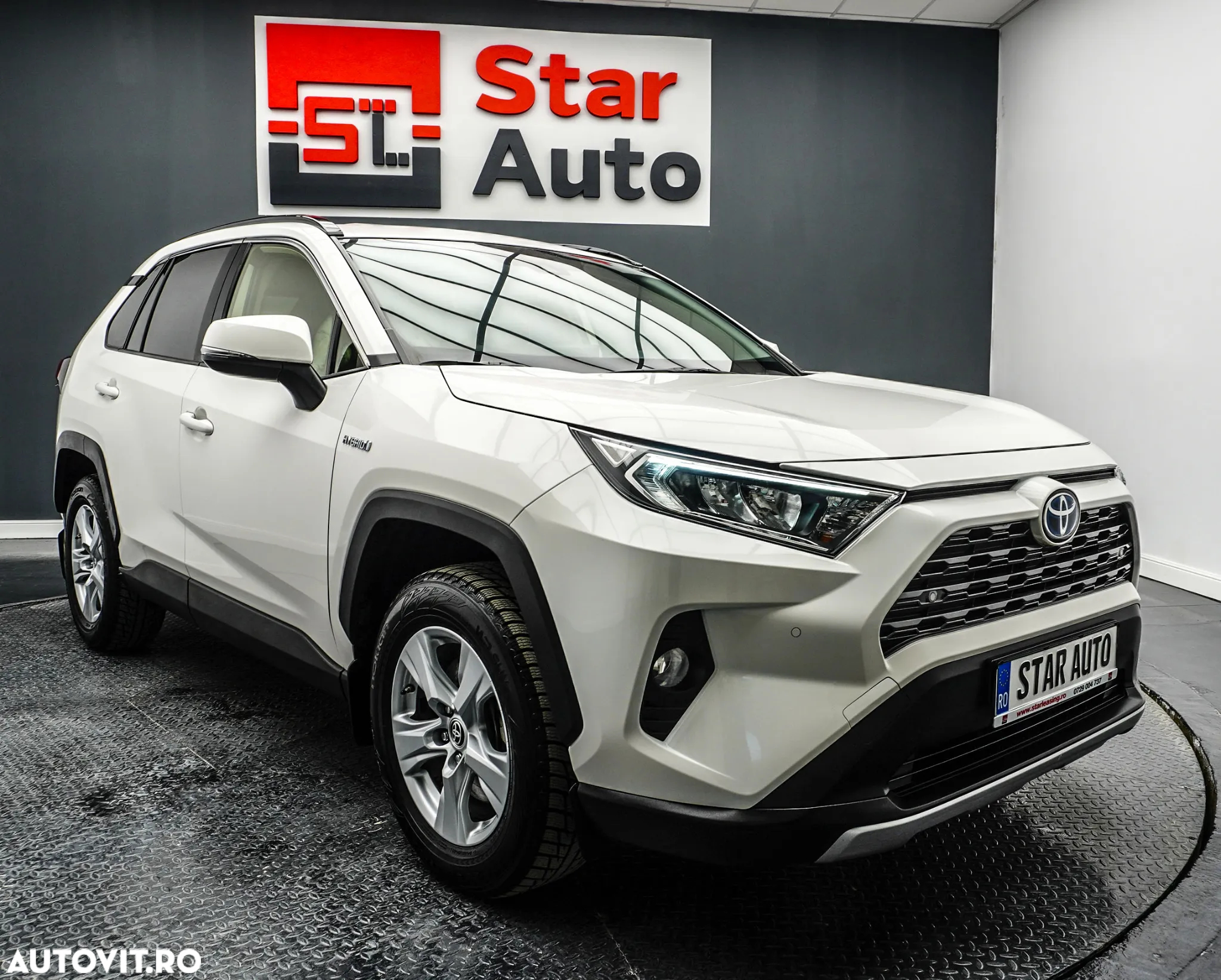 Toyota RAV4 2.5 Hybrid VVT-iE 4x4 Dynamic - 4