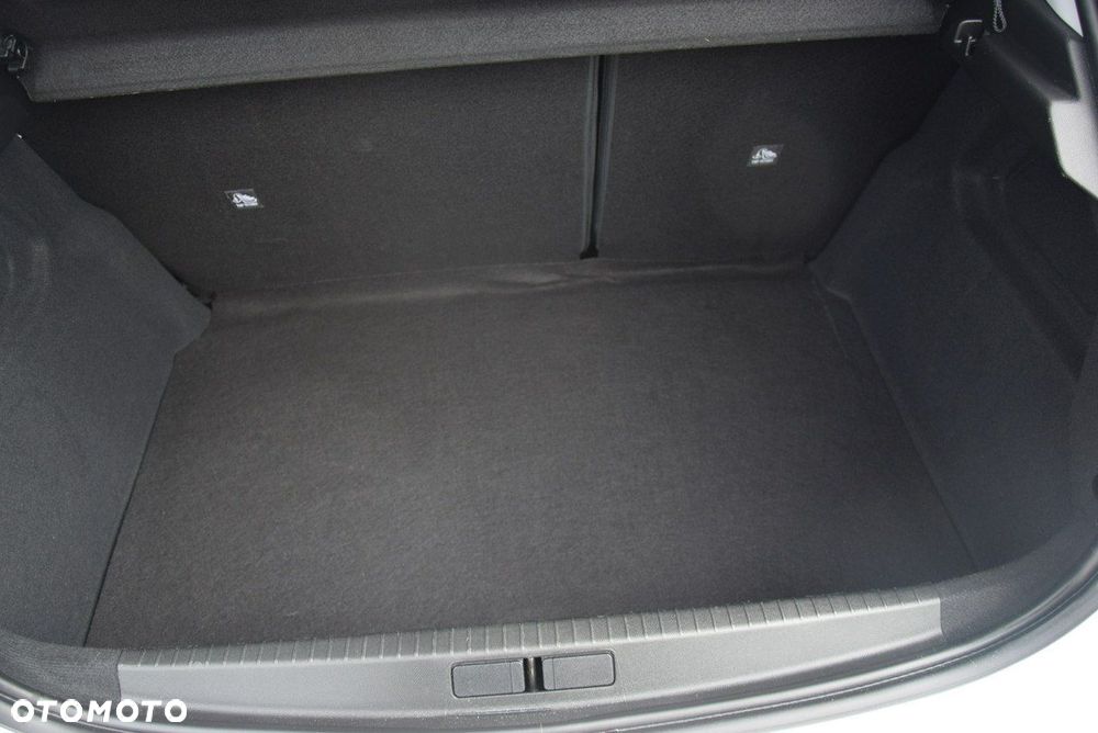 Opel Corsa - 18