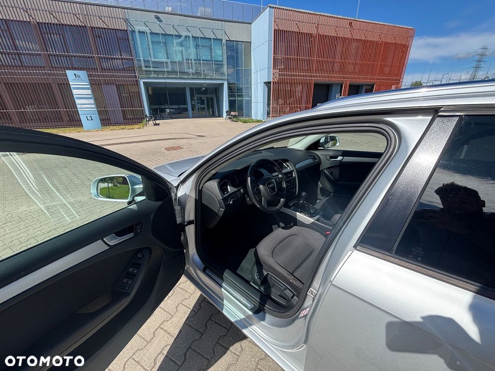 Audi A4 Avant 2.0 TDI e DPF Ambiente - 7