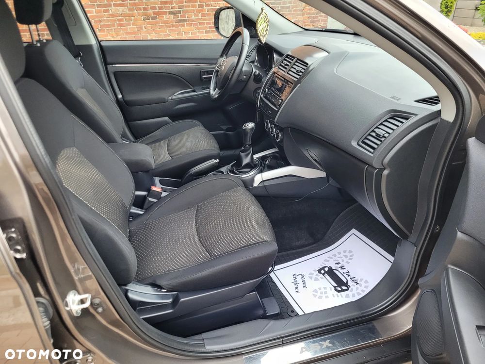 Mitsubishi ASX 1.6 Blue Sky Edition - 15