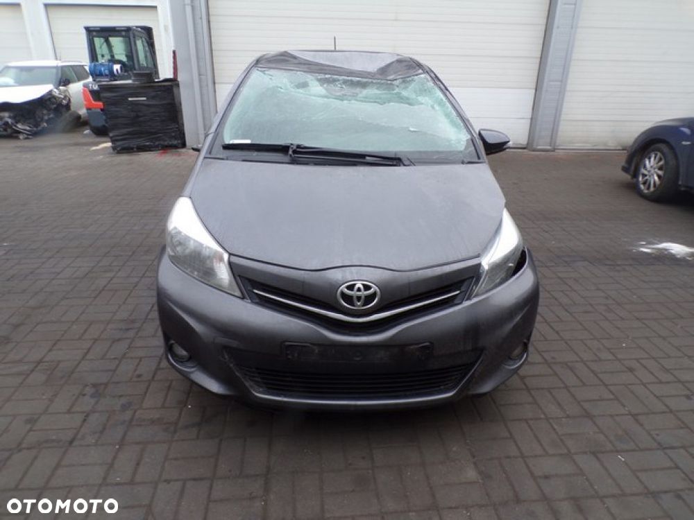 Części - Toyota Yaris 3 III 1.33 VVTi 99 KM 5D HB 11R - 4