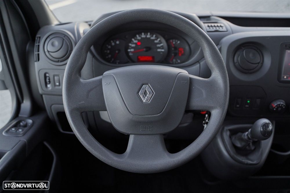 Renault Master 2.3 dCi L2H2 3.3T SS - 20
