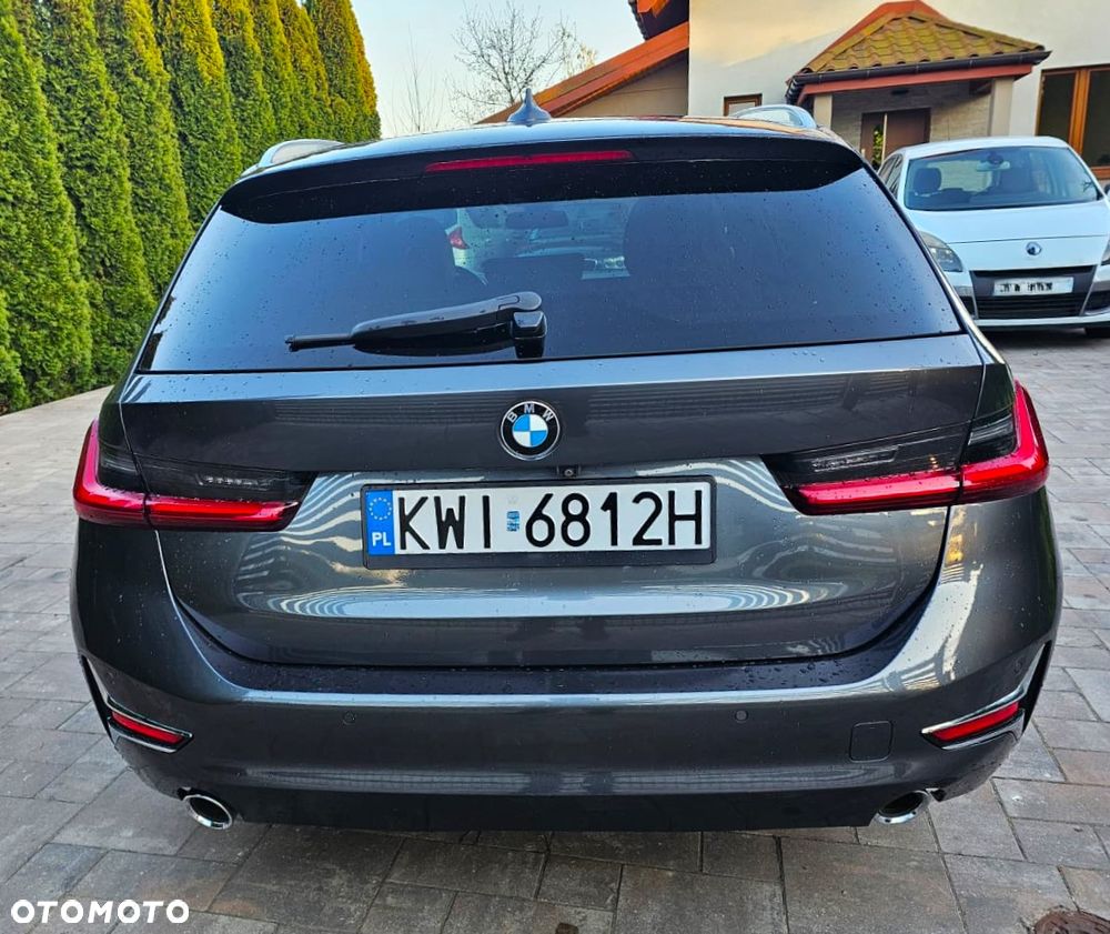BMW Seria 3 320d Sport-Aut Efficient Dynamics Edition Blue Per Luxury Line - 8