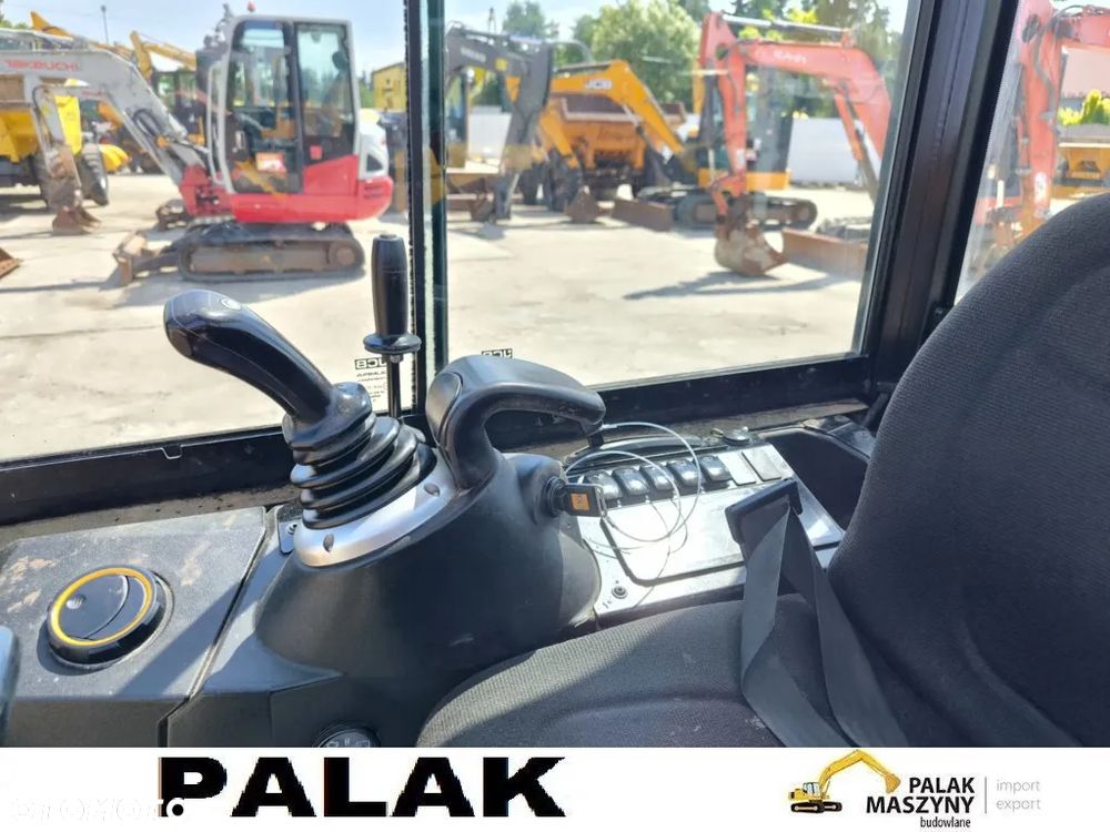 JCB Mini koparka JCB 16 C -1 , 2021 rok - 12