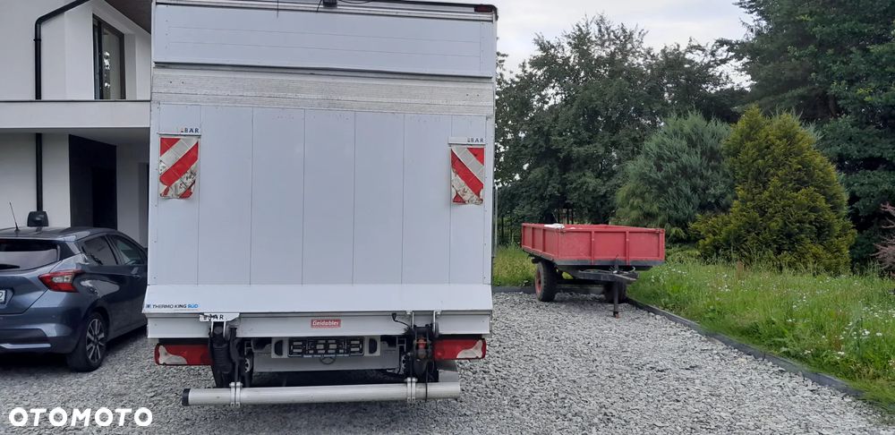 Mercedes-Benz Sprinter - 8