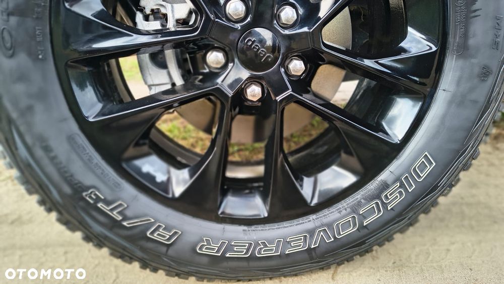 Jeep Wrangler - 34