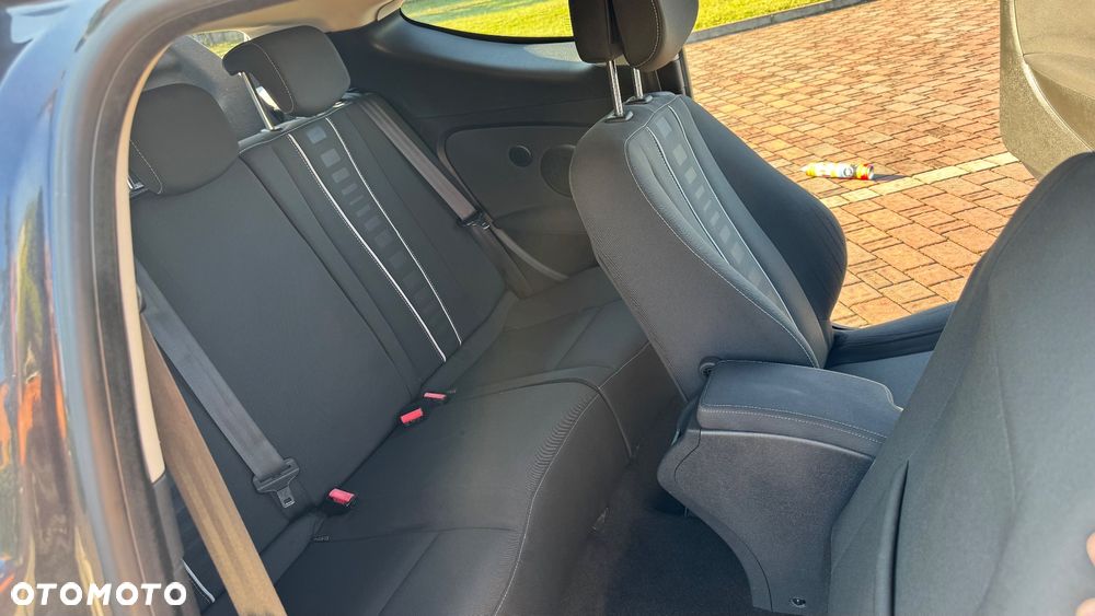 Renault Megane TCe 180 Luxe - 30