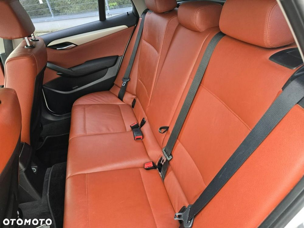 BMW X1 - 28