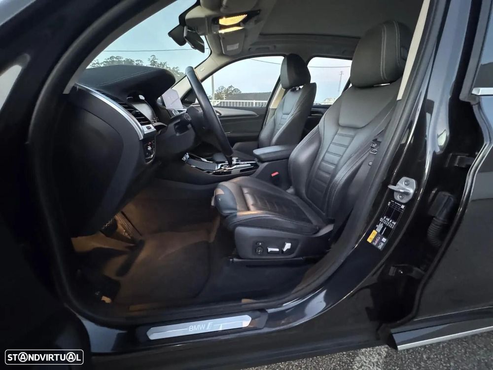 BMW iX3 Inspiring - 17