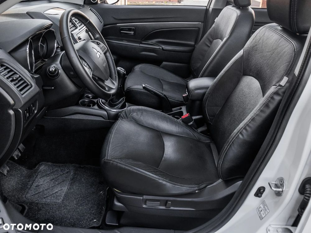 Mitsubishi ASX 1.6 2WD Diamant Edition - 13