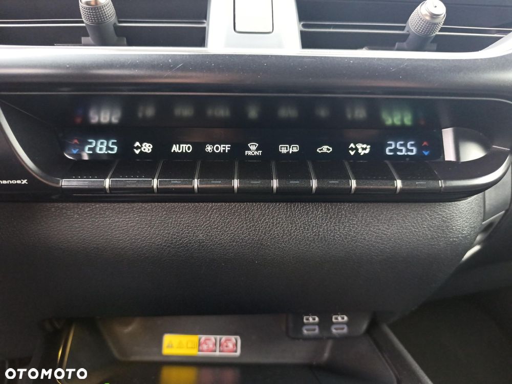 Lexus UX 250h GPF F Sport Design 2WD - 27