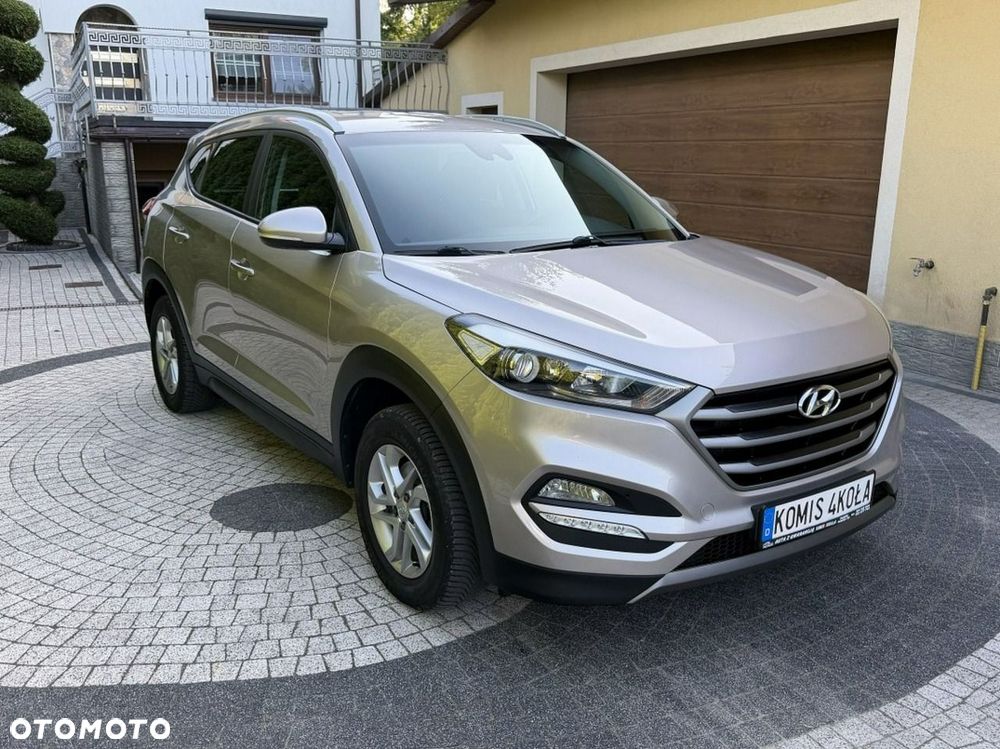 Hyundai Tucson - 8