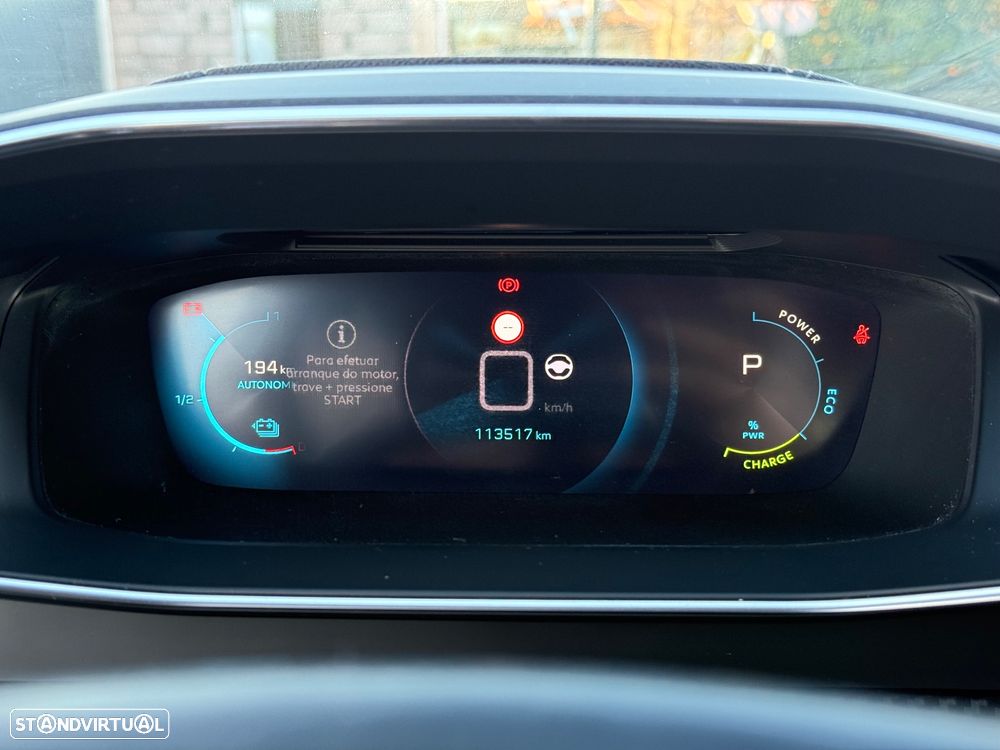 Peugeot e-2008 GT - 8