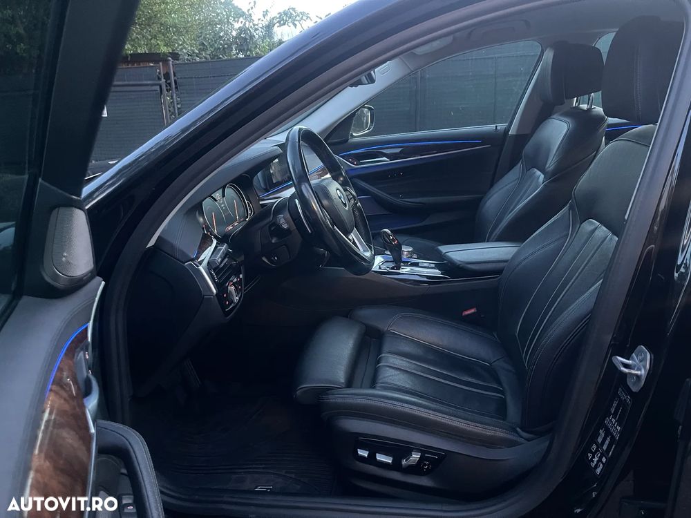 BMW Seria 5 540i xDrive Aut. Luxury Line - 18