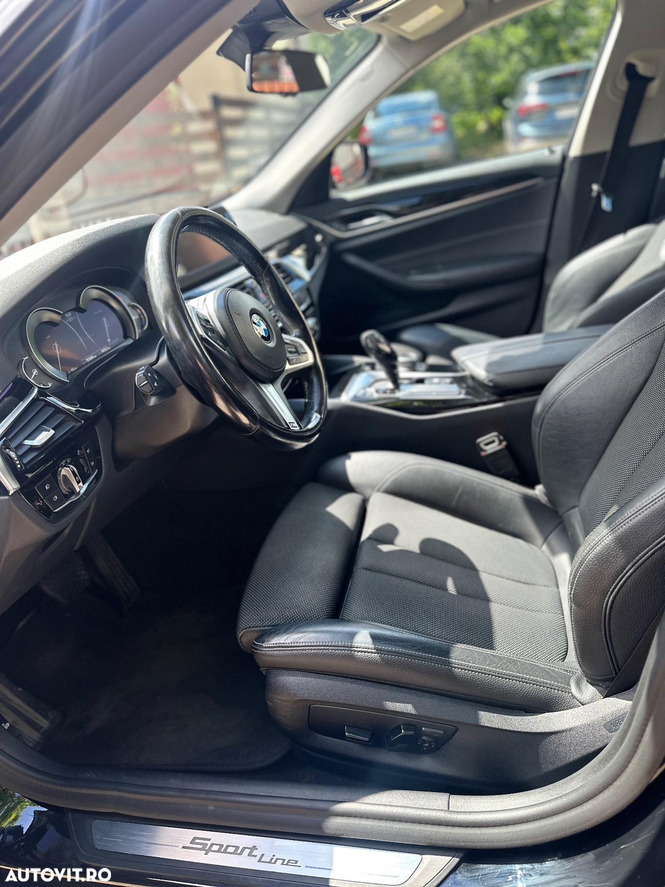 BMW Seria 5 520d AT - 10