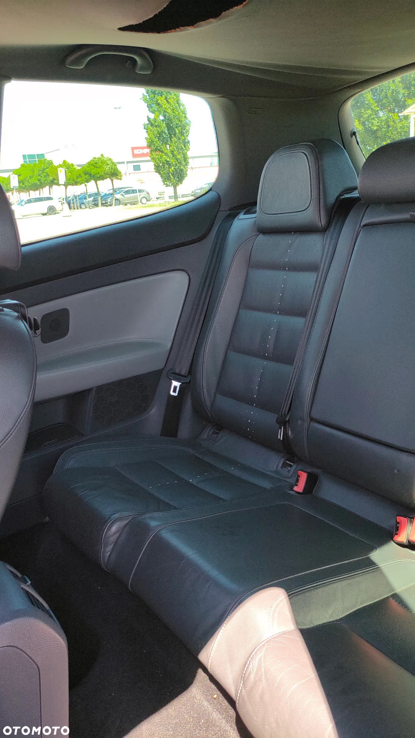 Volkswagen Golf 2.0 FSI Individual - 17