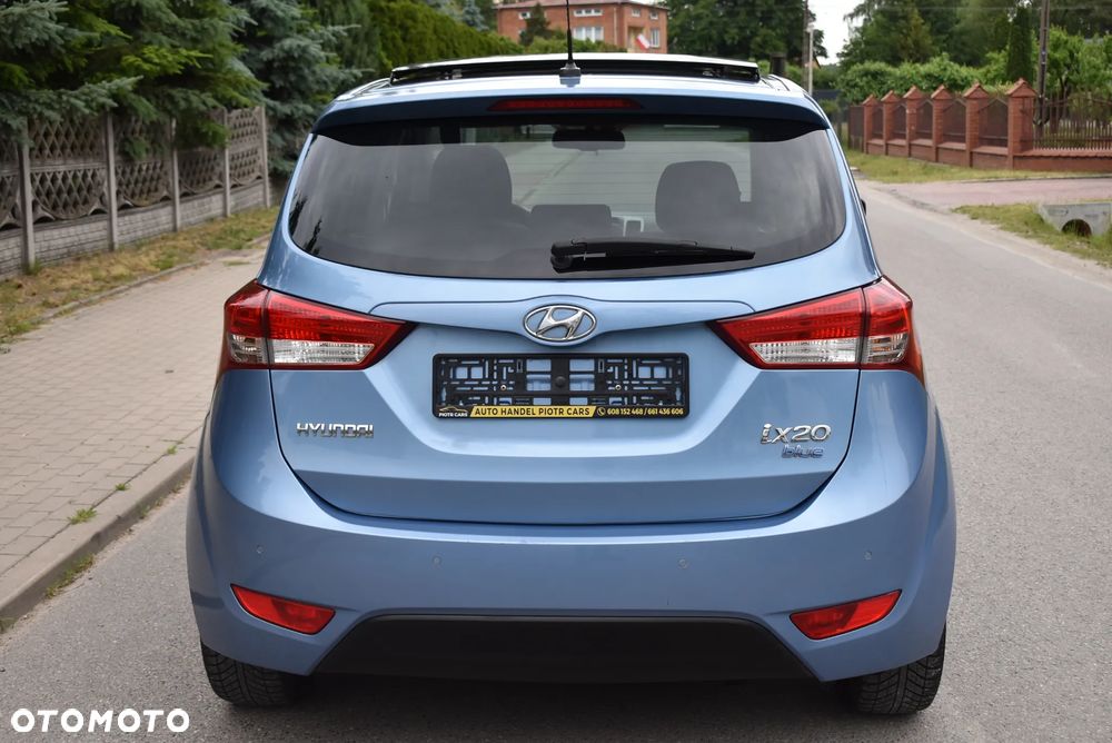Hyundai ix20 1.4 blue YES Plus - 12