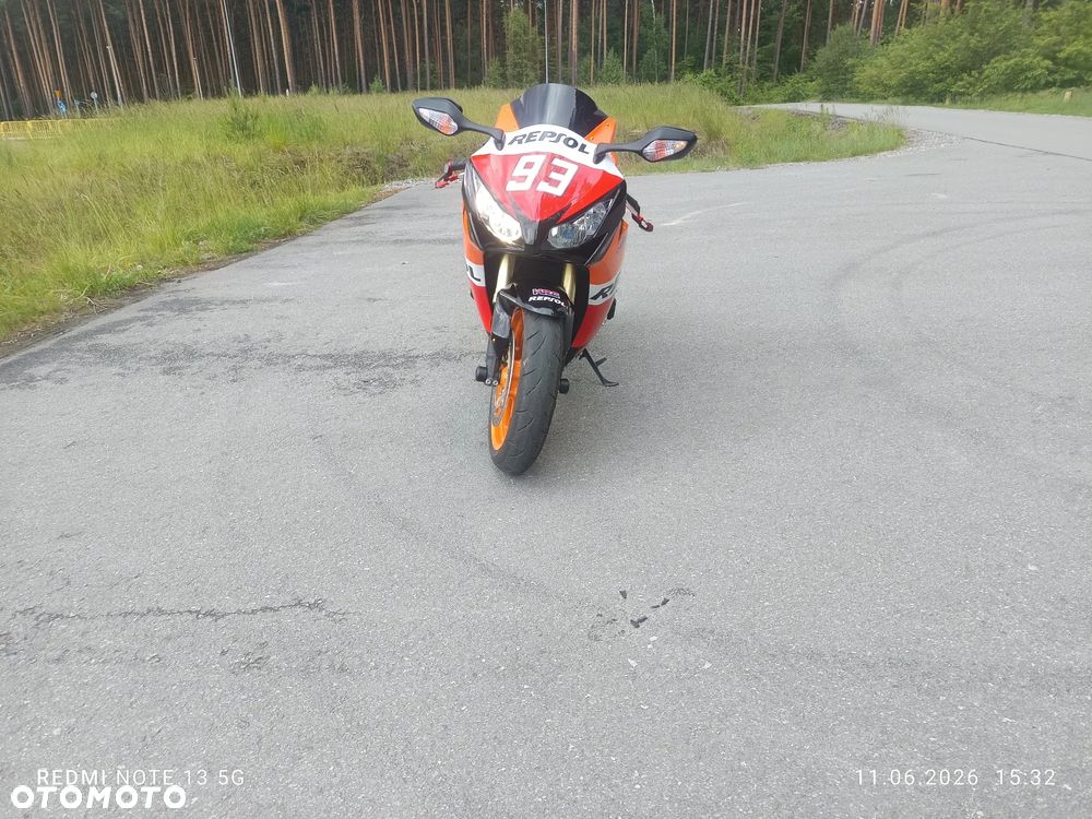 Honda CBR - 9