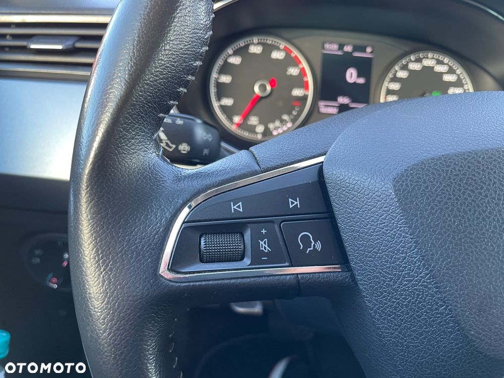 Seat Arona 1.0 Eco TSI DSG XCELLENCE - 11