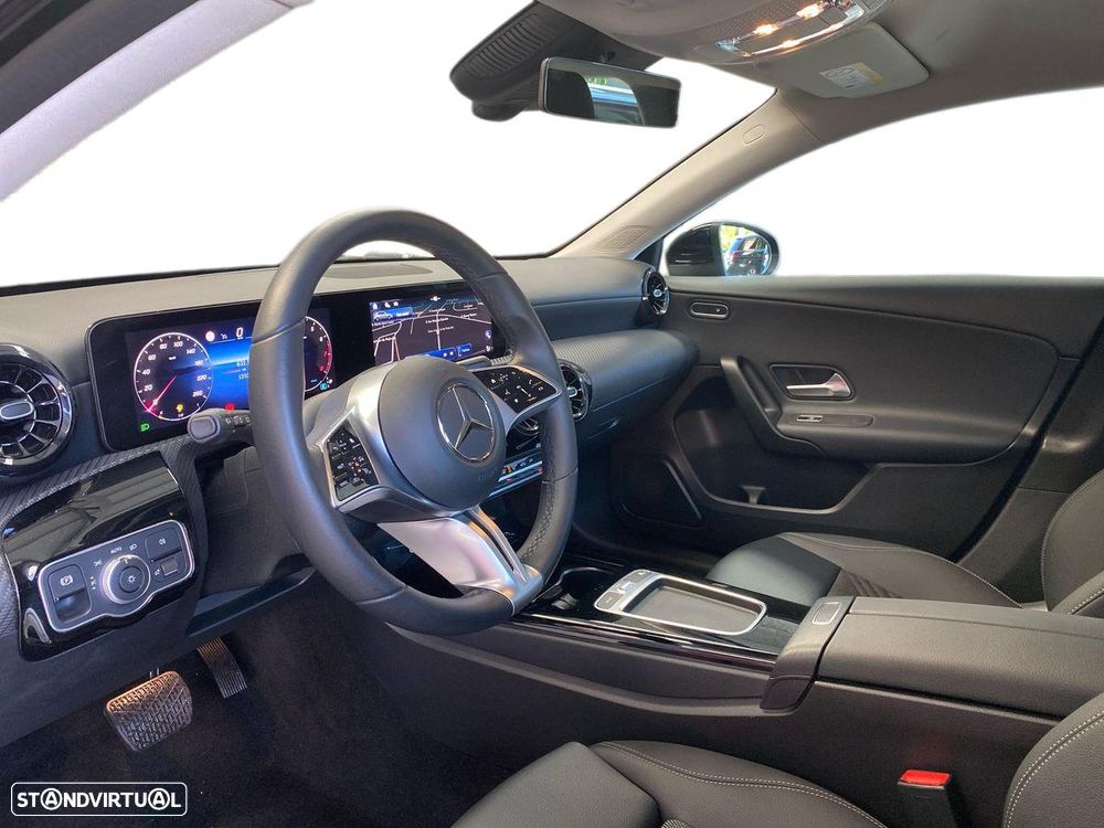 Mercedes-Benz A 200 Standard - 10