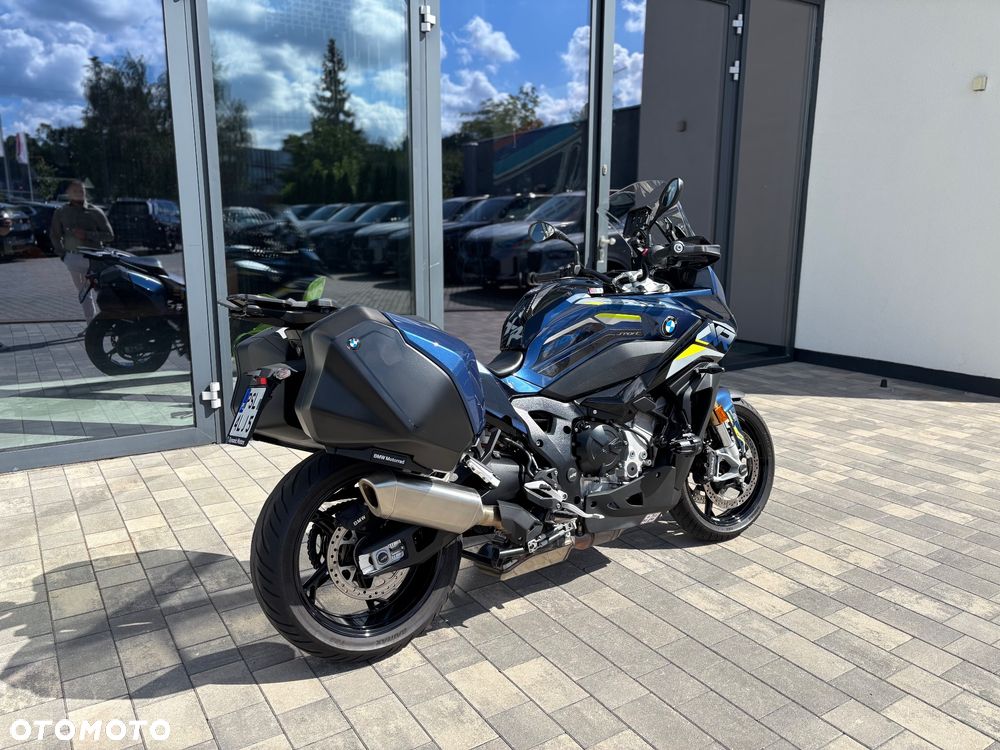 BMW XR - 7