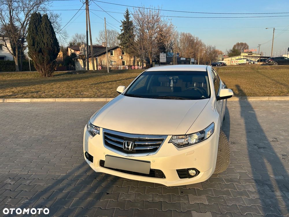 Honda Accord 2.0 Elegance - 2