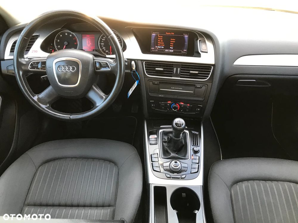 Audi A4 Avant 1.8 TFSI Ambiente - 11