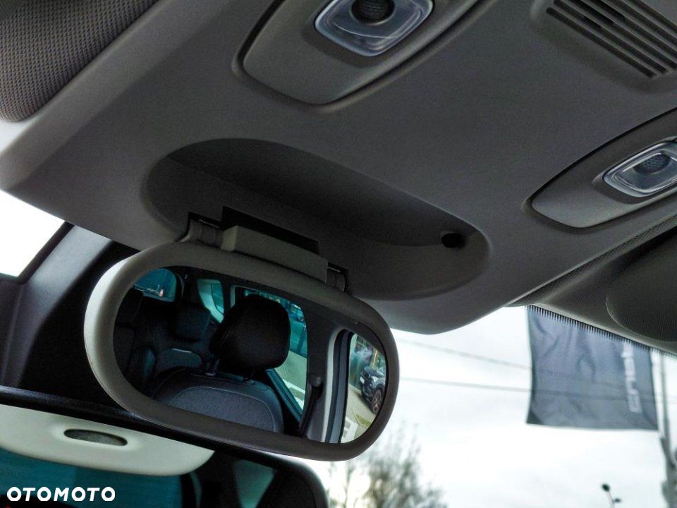 Renault Grand Scenic - 30