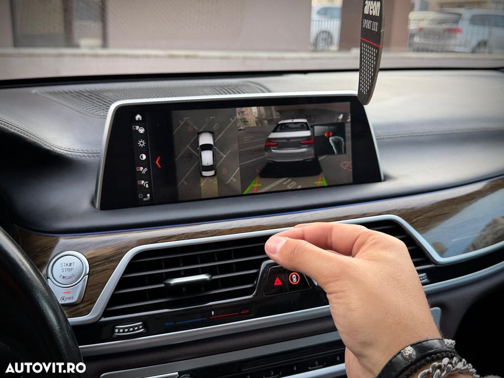 BMW Seria 7 730d xDrive - 18