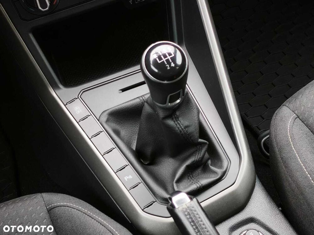 Volkswagen Polo 1.0 TSI Comfortline - 25