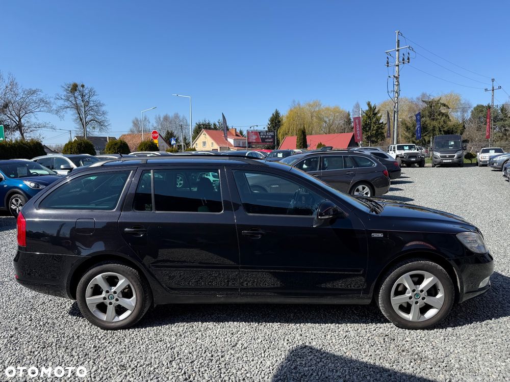Skoda Octavia 1.8 TSI Family Plus - 18