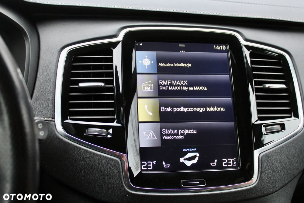Volvo XC 90 T8 AWD Plug-In Hybrid R-Design 7os - 17