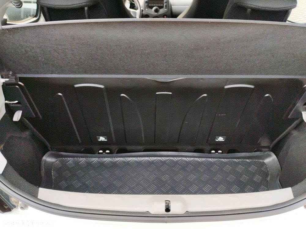 Toyota Aygo - 24