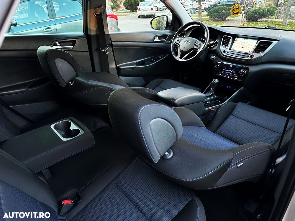 Hyundai Tucson blue 1.7 CRDi 2WD DCT Style - 24