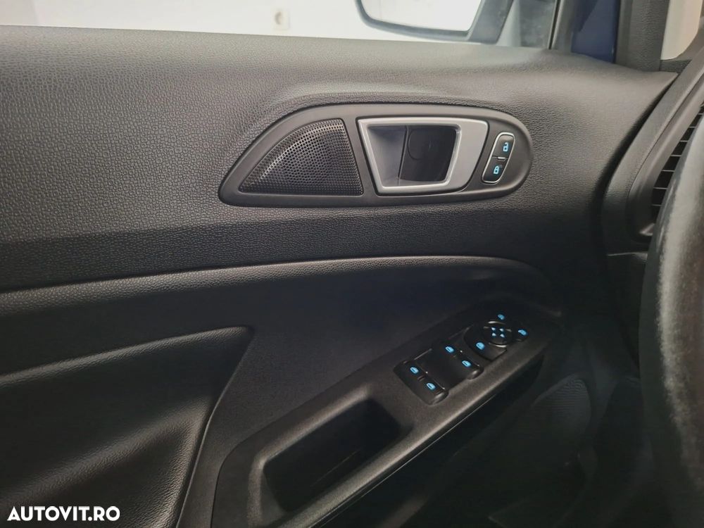 Ford EcoSport 1.5 TDCi Titanium - 22