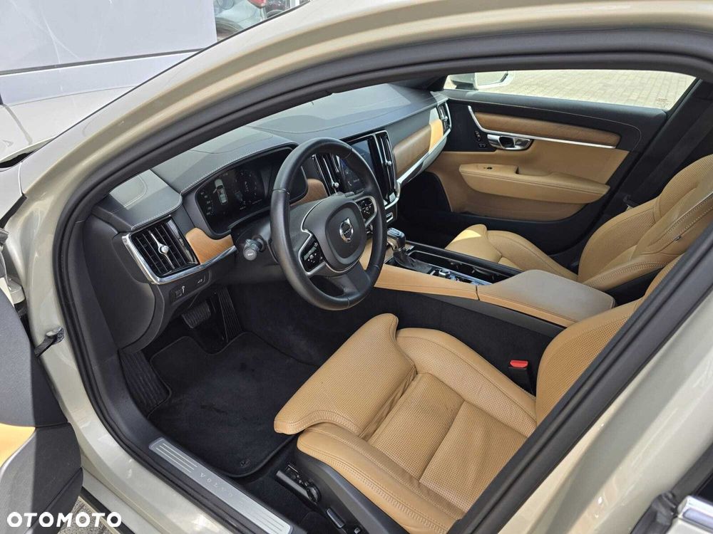 Volvo V90 D4 SCR AWD Inscription - 11