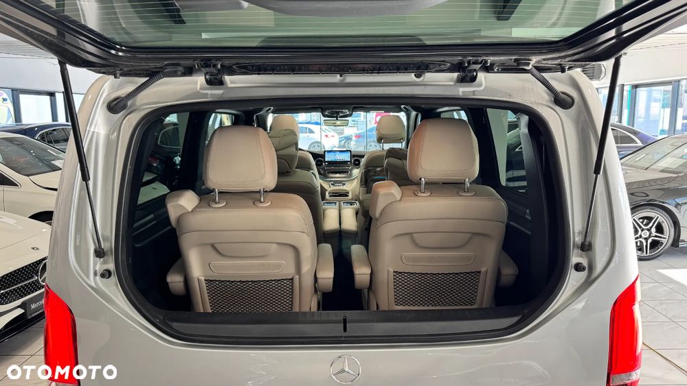 Mercedes-Benz Klasa V 300 d 4-Matic 9G-Tronic Exclusive (d³ugi) - 31