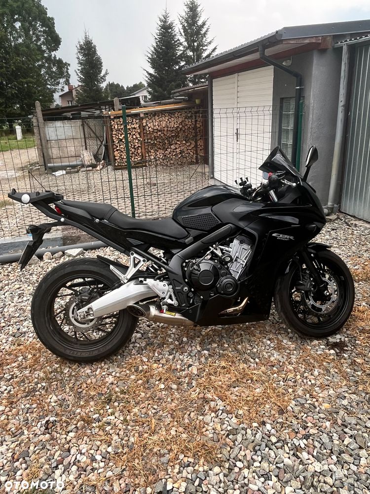 Honda CBR - 3