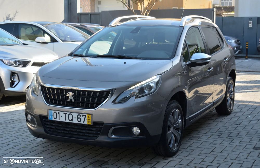 Peugeot 2008 1.2 PureTech Style - 5
