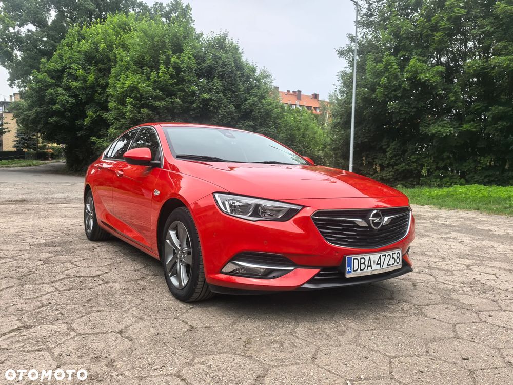 Opel Insignia 1.5 T Elite S&S - 11