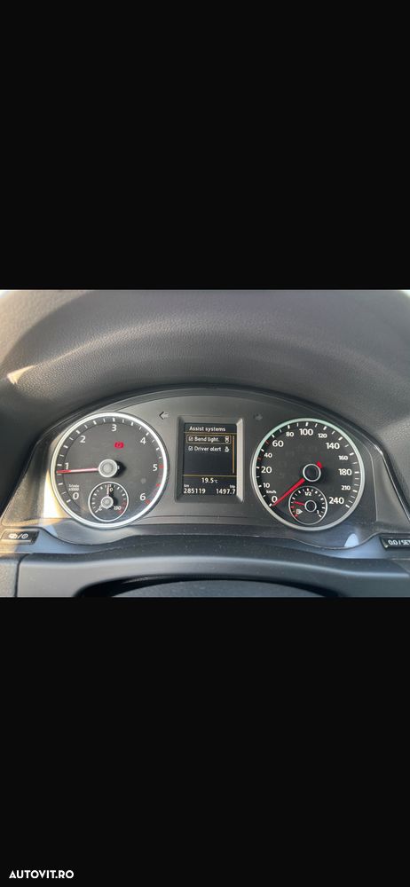 Volkswagen Tiguan 2.0 TDI 4Motion DSG Sport & Style - 15