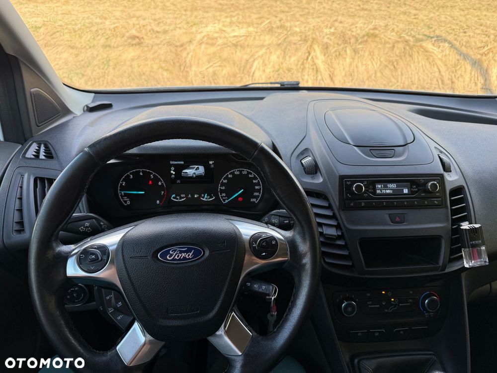 Ford Transit Connect - 10