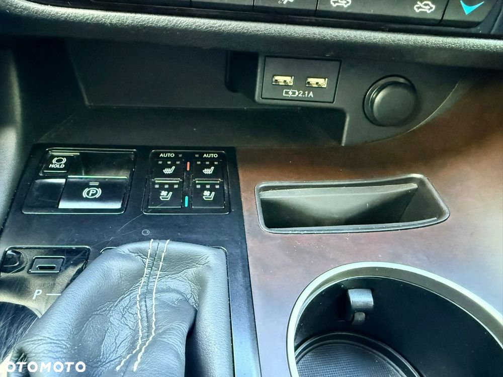 Lexus RX 450h (hybrid) Business Line - 32