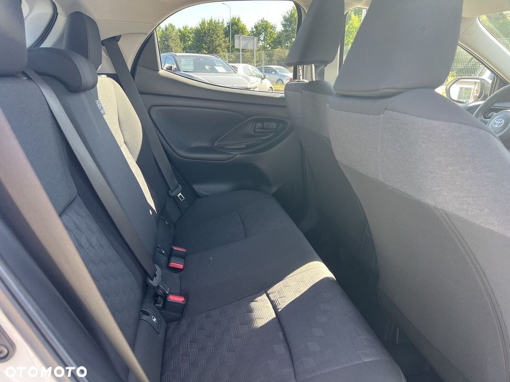 Toyota Yaris Hybrid 1.5 Style - 10