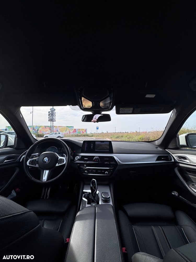 BMW Seria 5 530d xDrive Aut. - 13