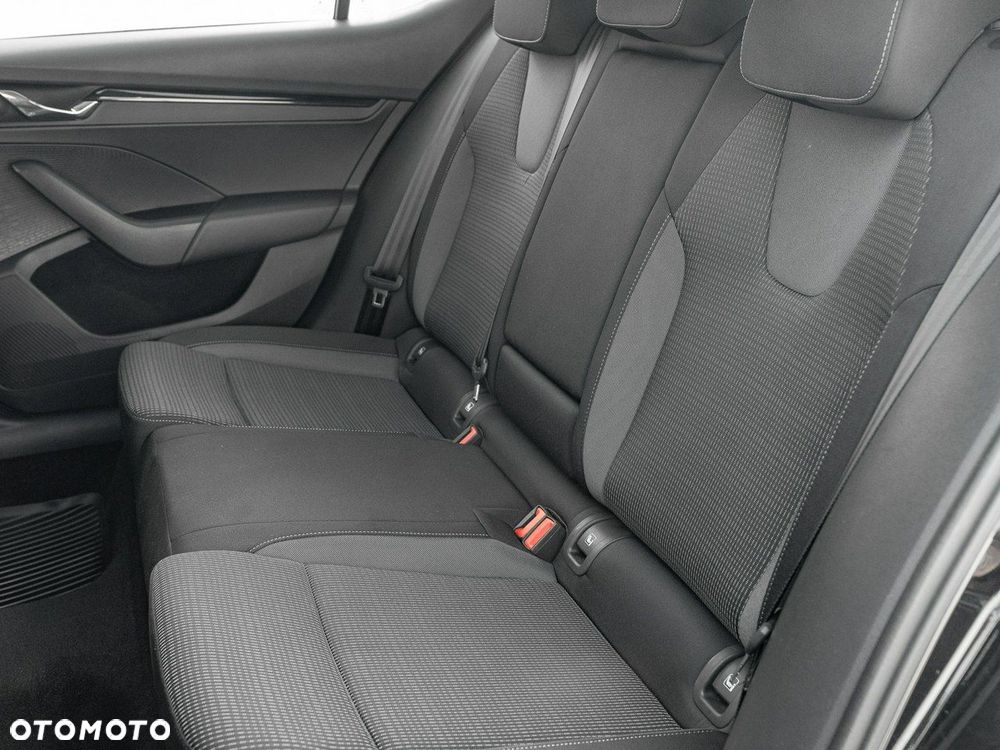 Skoda Octavia 1.5 TSI ACT Ambition - 25